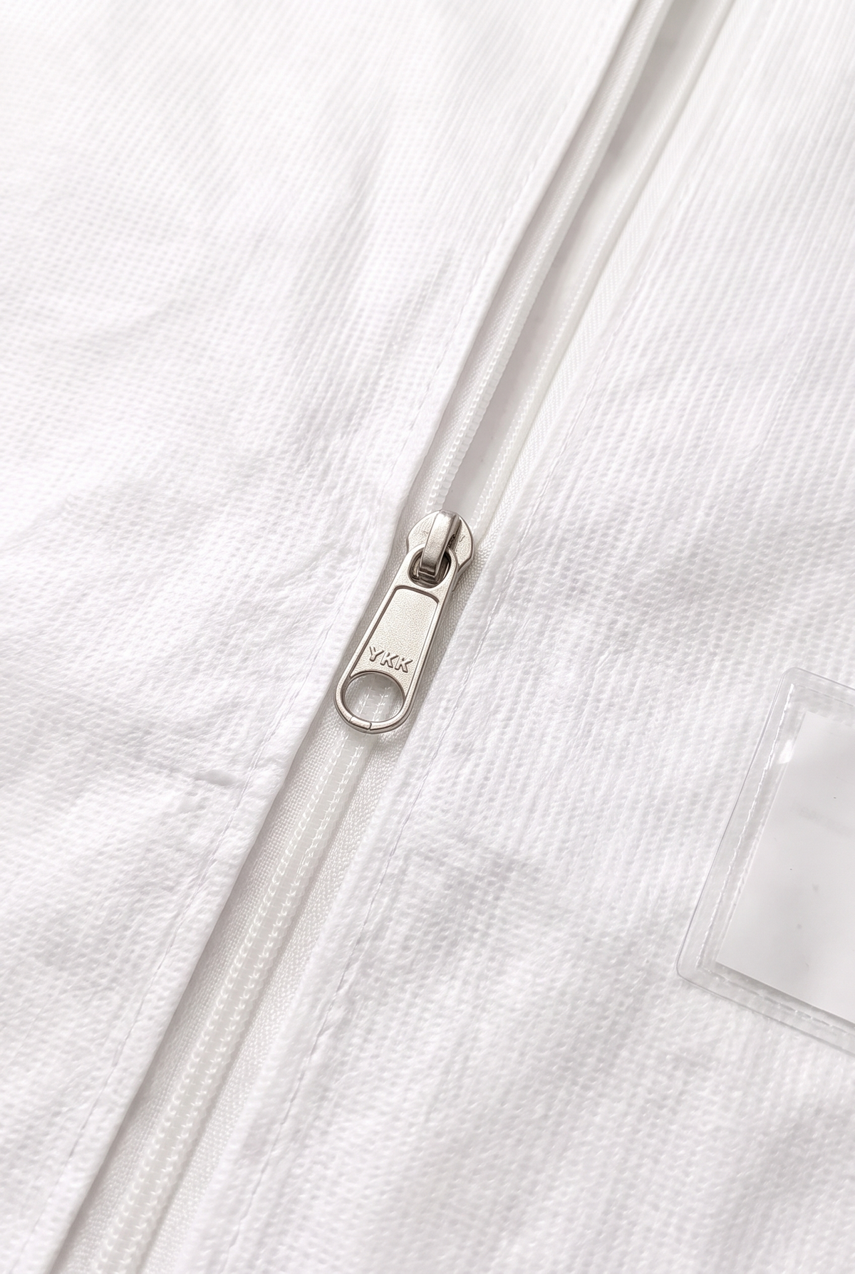 GD-MED2 TYVEK GARMENT COVER (20-PACK)